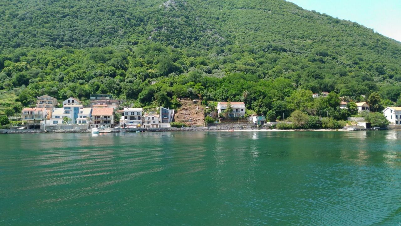 Земля в Столиве, Черногория, 2 062 м² - фото 2