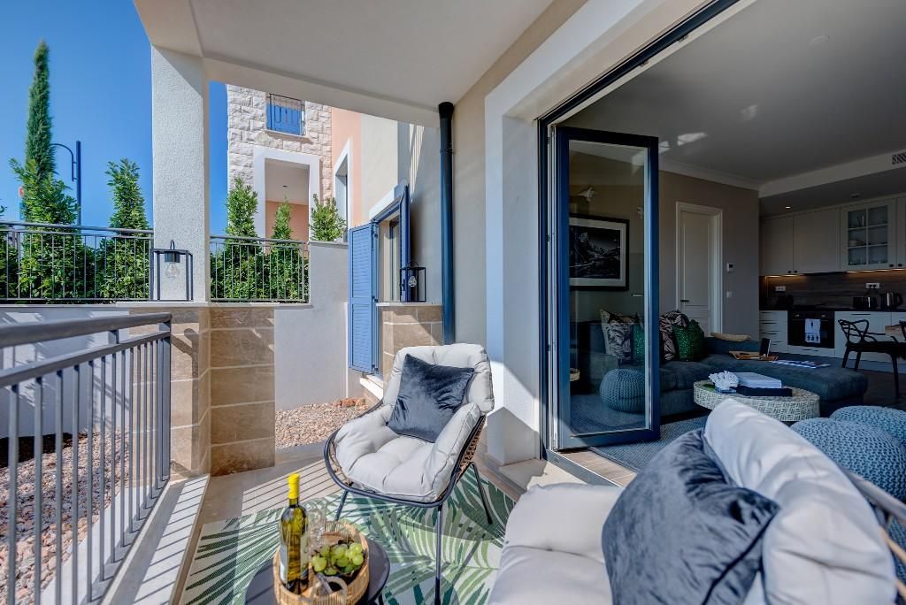 Апартаменты на полуострове Луштица, Черногория, 74.08 м² - фото 9