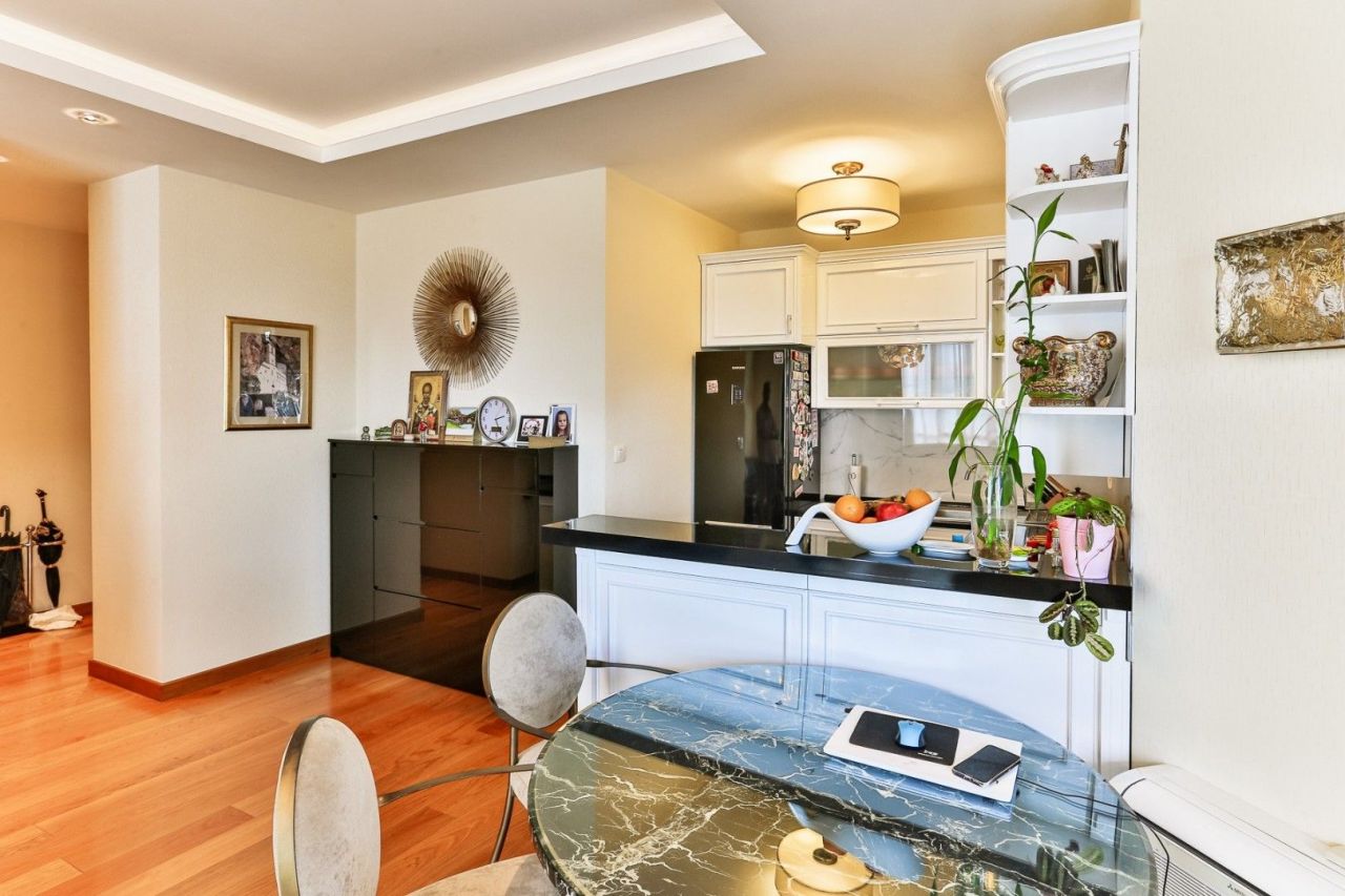 Квартира в Будве, Черногория, 72 м² - фото 4