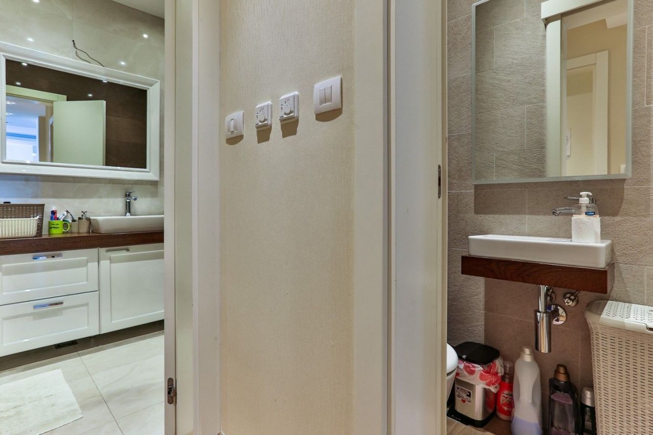 Квартира в Будве, Черногория, 72 м² - фото 11