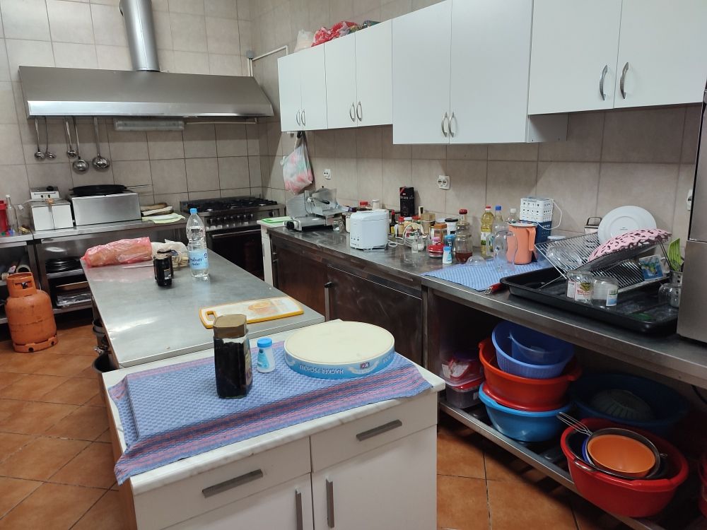 Отель, гостиница в Сутоморе, Черногория, 980 м² - фото 4