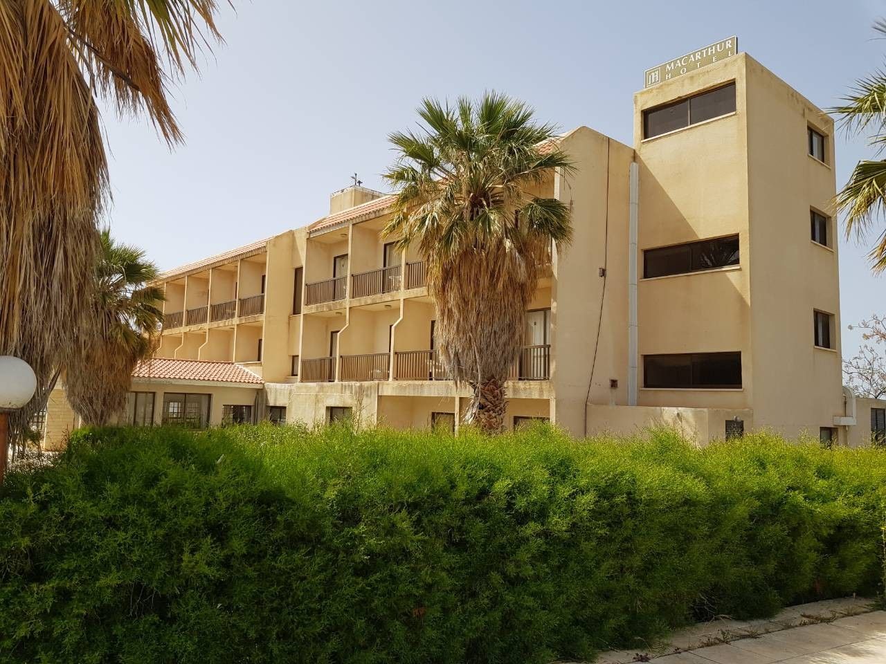 Отель, гостиница в Пафосе, Кипр, 1 725 м2 - фото 1