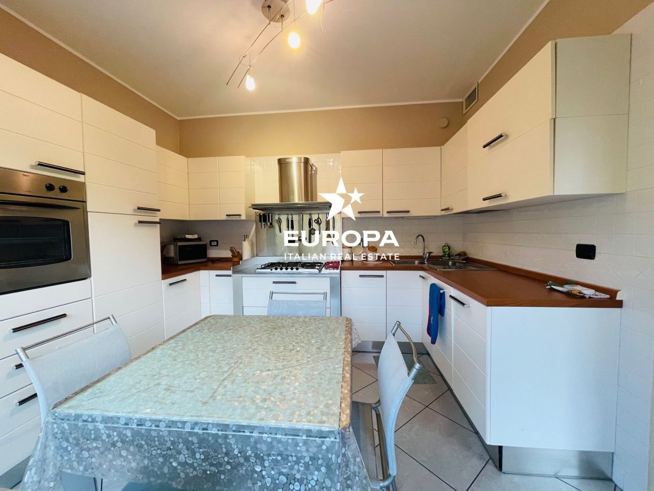 Квартира в Сан-Ремо, Италия, 65 м² - фото 8