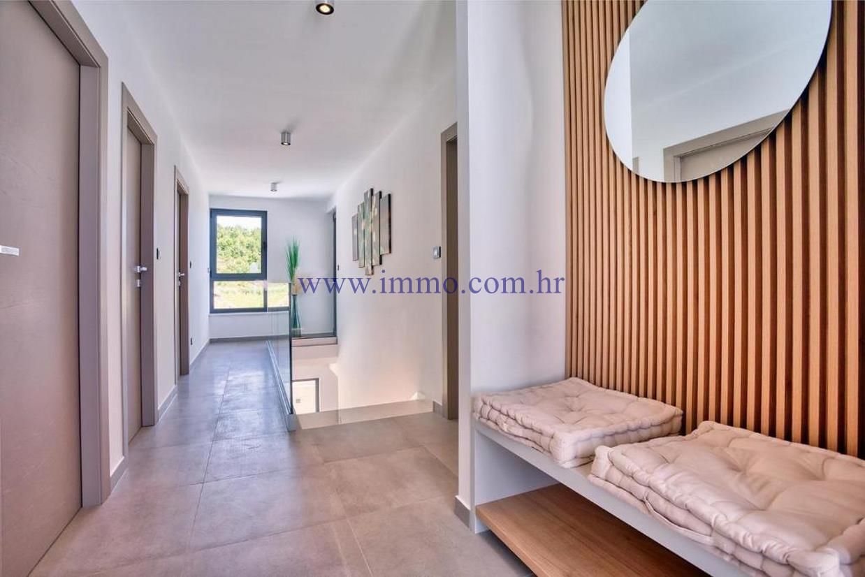 Вилла в Сплите, Хорватия, 215 м² - фото 11