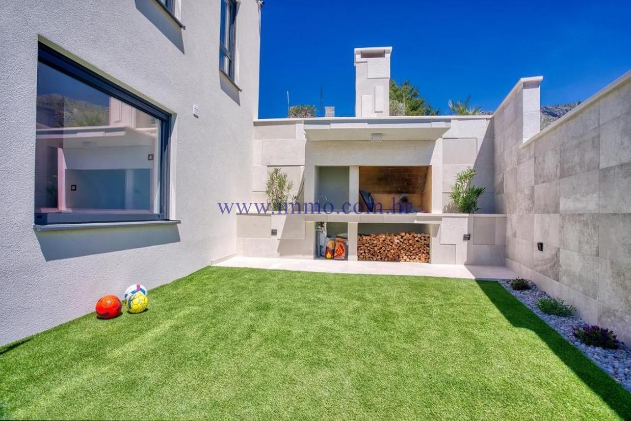 Вилла в Сплите, Хорватия, 215 м² - фото 17