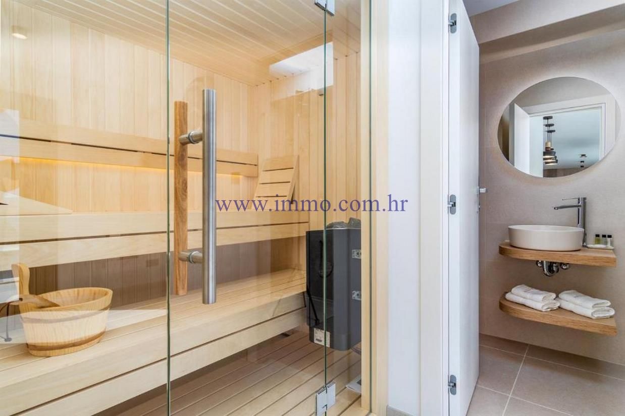 Вилла в Сплите, Хорватия, 215 м² - фото 16