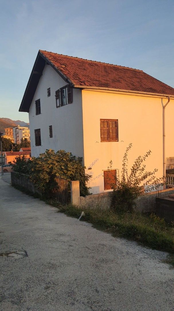 Дом в Баре, Черногория, 180 м2 - фото 1