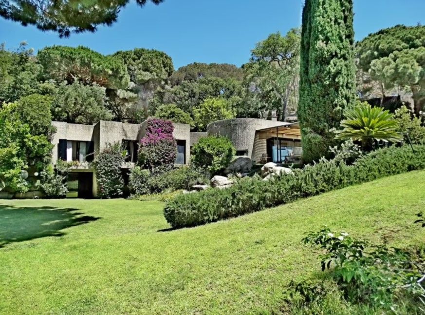 Вилла в Сан-Андрес-де-Льеванерас, Испания, 350 м² - фото 2