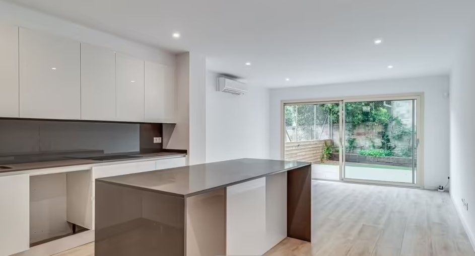 Дом в Сан-Жуст-Десверн, Испания, 230 м² - фото 2