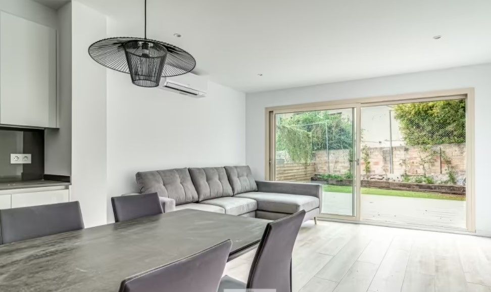 Дом в Сан-Жуст-Десверн, Испания, 230 м² - фото 5