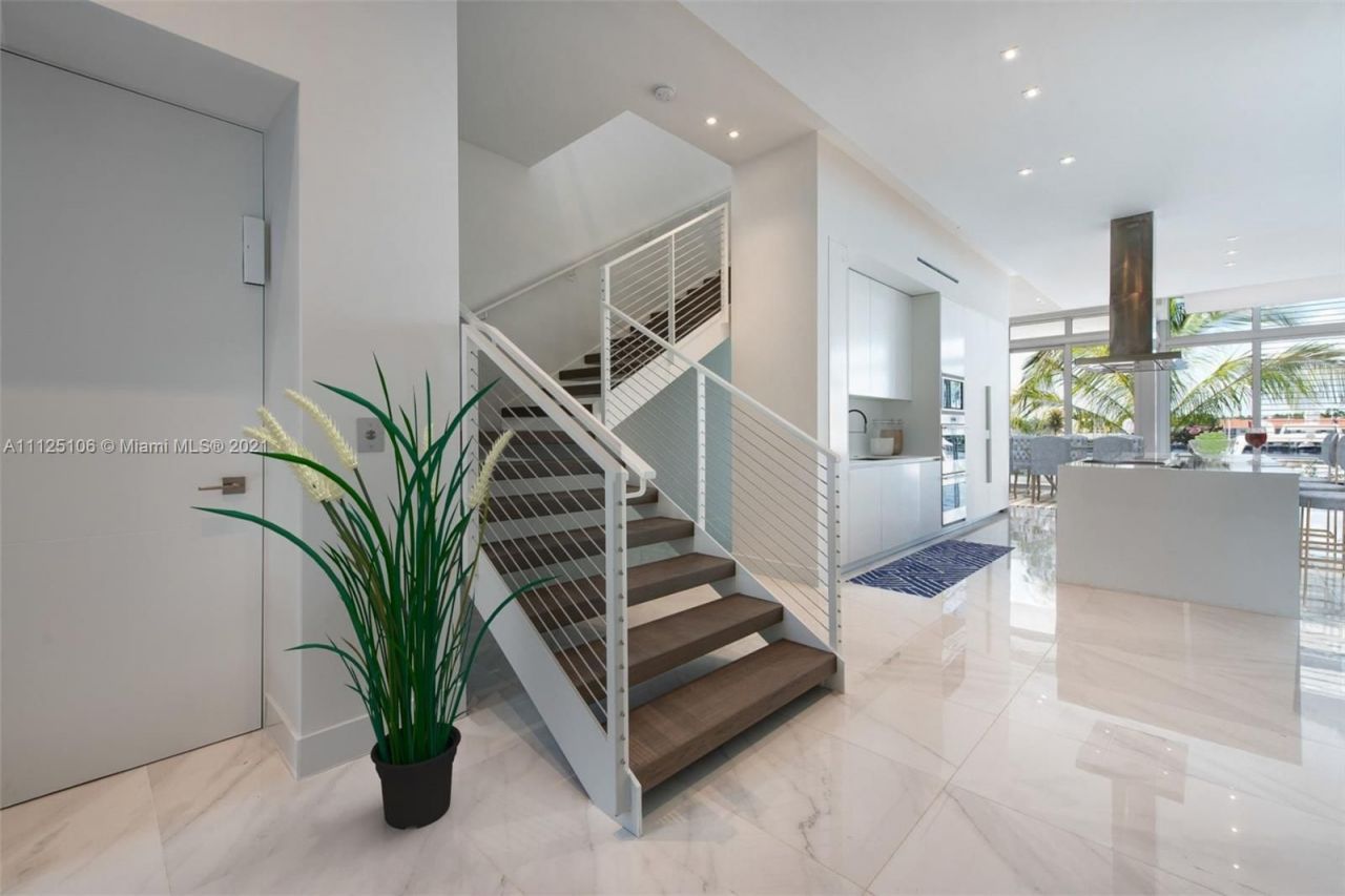 Таунхаус в Майами, США, 350 м² - фото 17