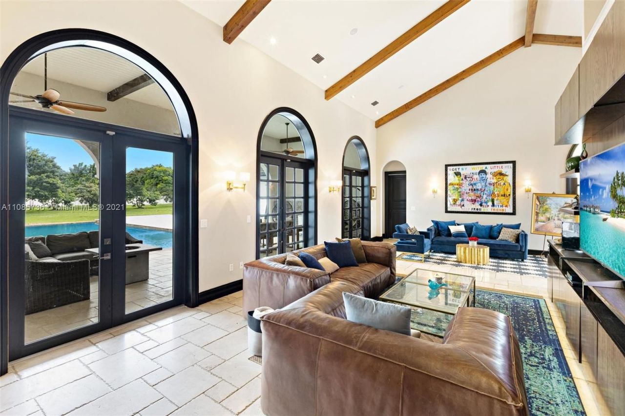 Дом в Майами, США, 600 м² - фото 6