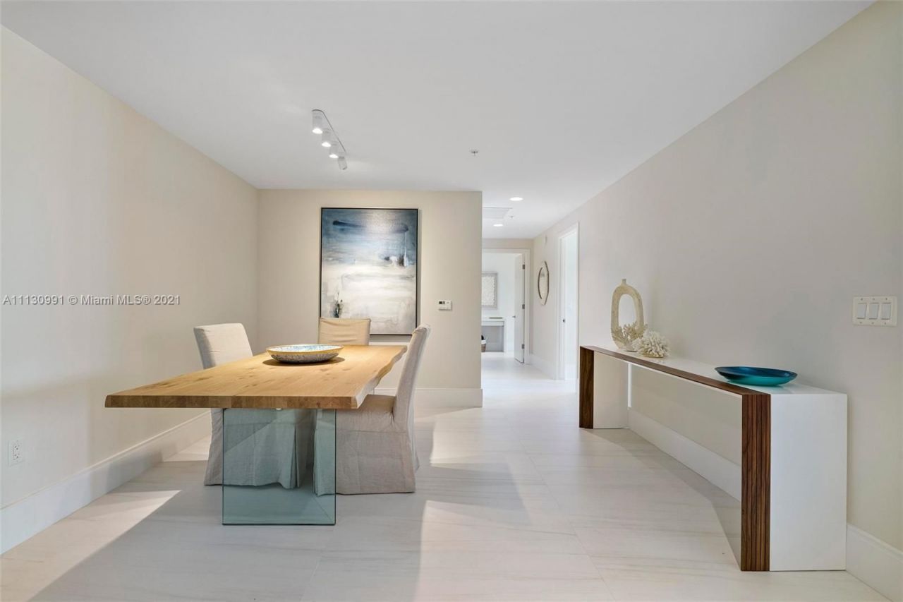 Квартира в Майами, США, 230 м² - фото 13