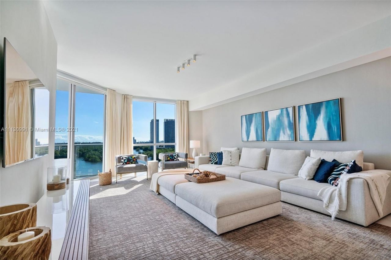 Квартира в Майами, США, 230 м² - фото 2