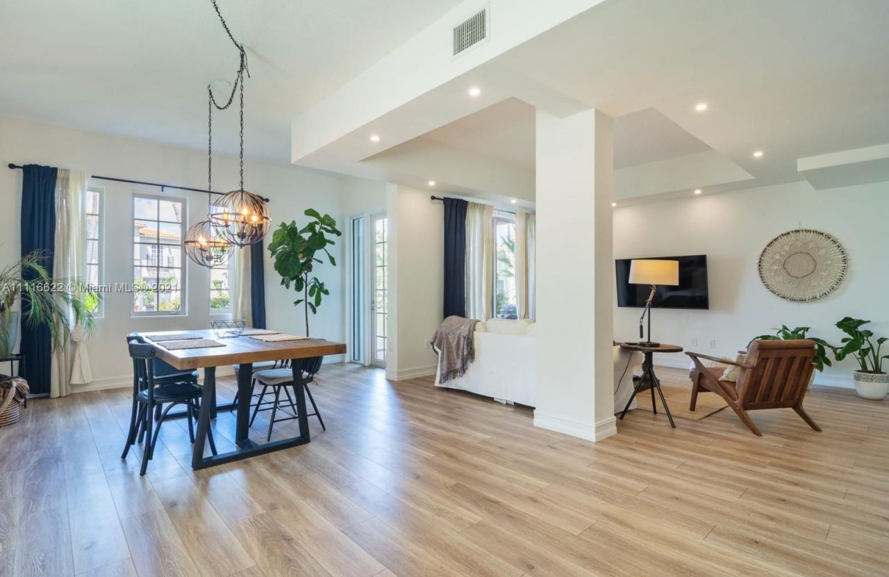 Коттедж в Майами, США, 230 м² - фото 4