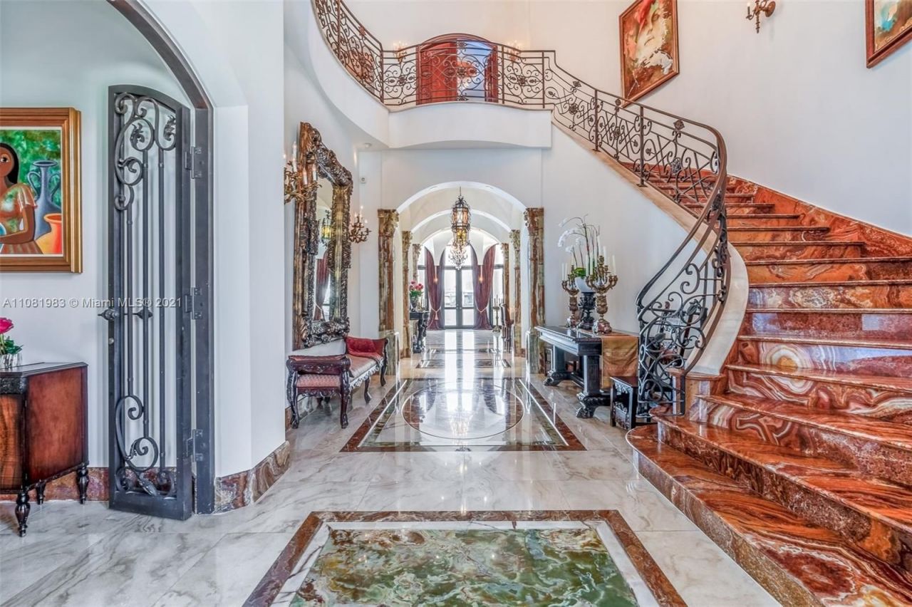 Вилла в Майами, США, 700 м² - фото 14