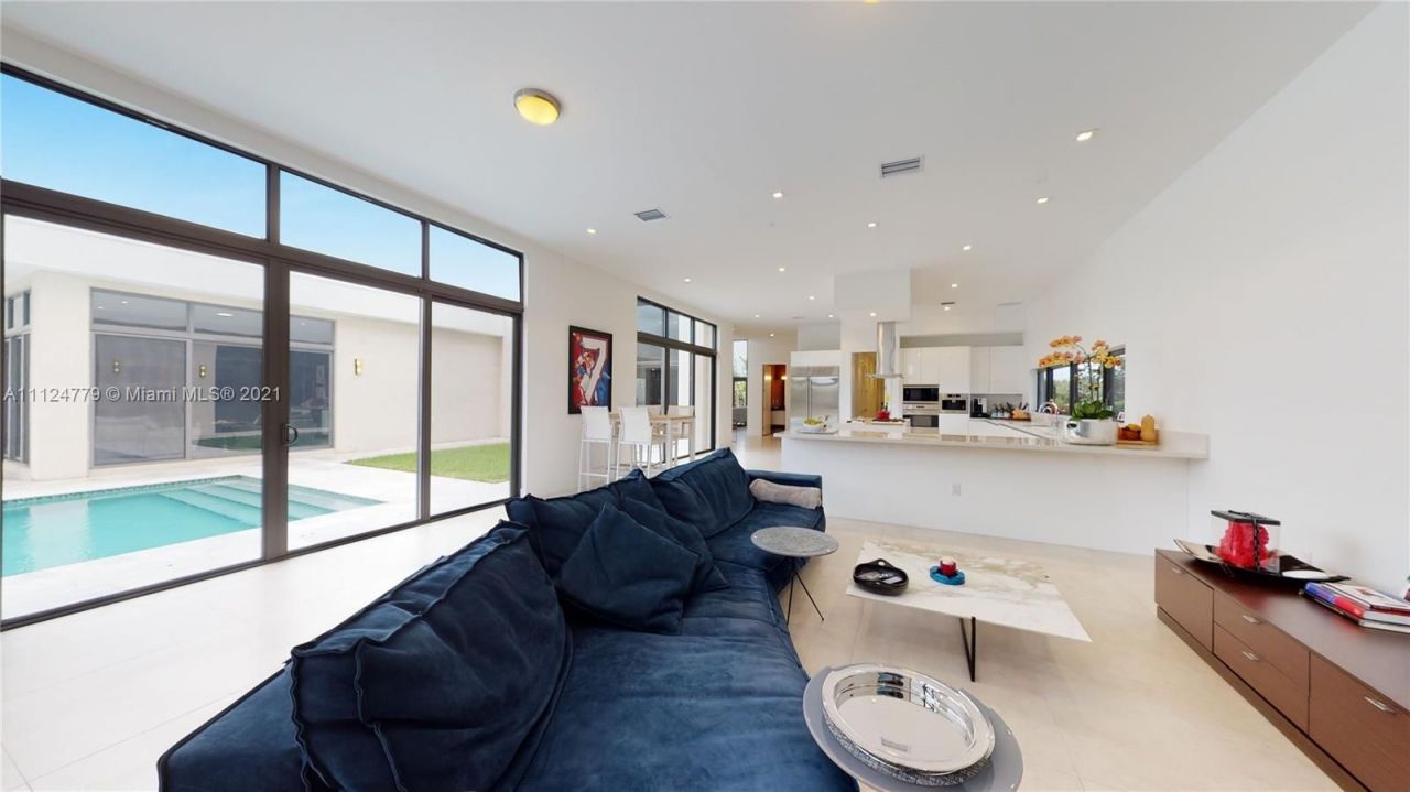 Вилла в Майами, США, 700 м² - фото 5