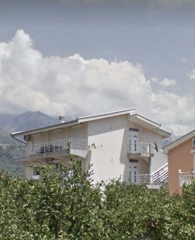 Дом в Баре, Черногория, 251 м2 - фото 1