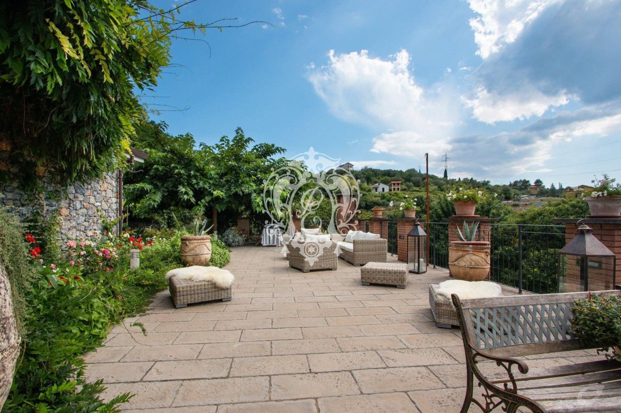 Вилла в Специи, Италия, 300 м² - фото 3