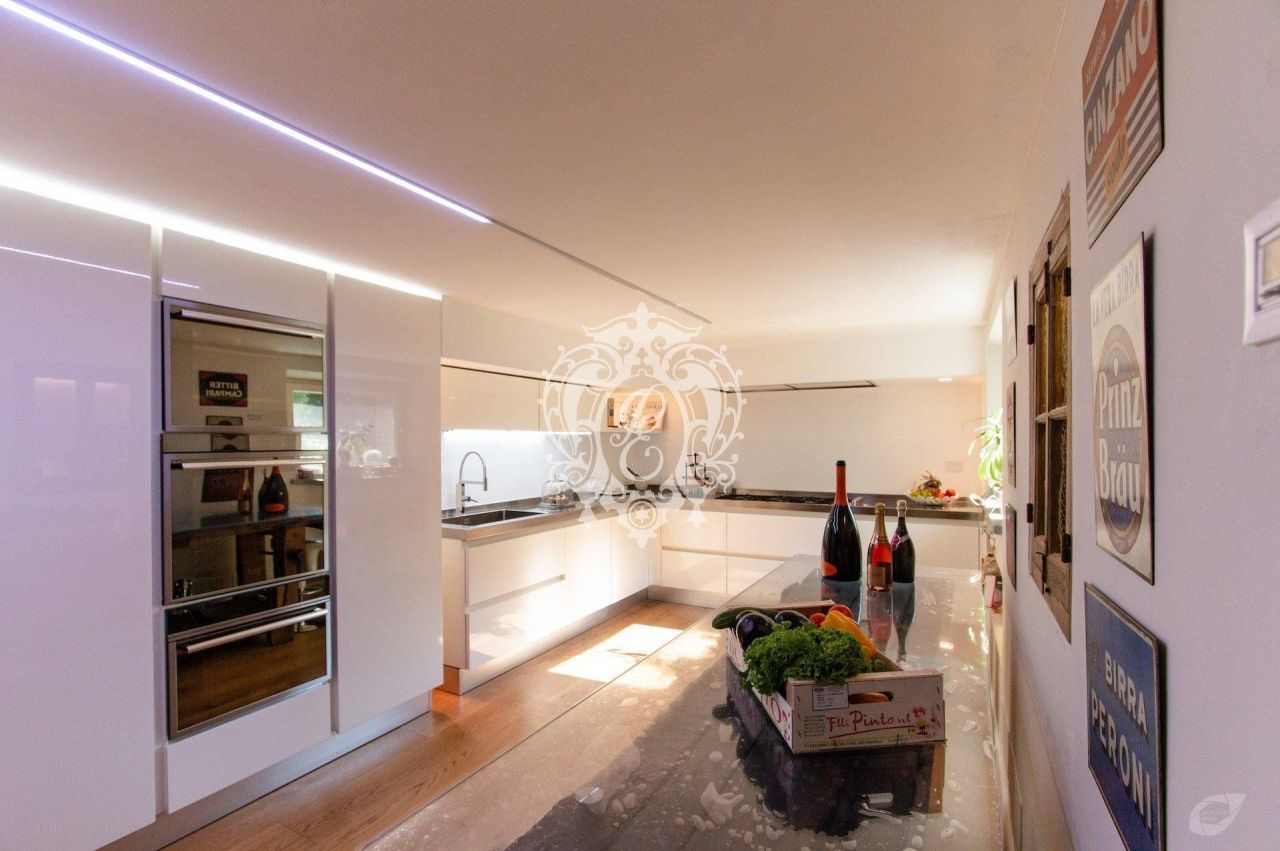 Вилла в Специи, Италия, 300 м² - фото 17