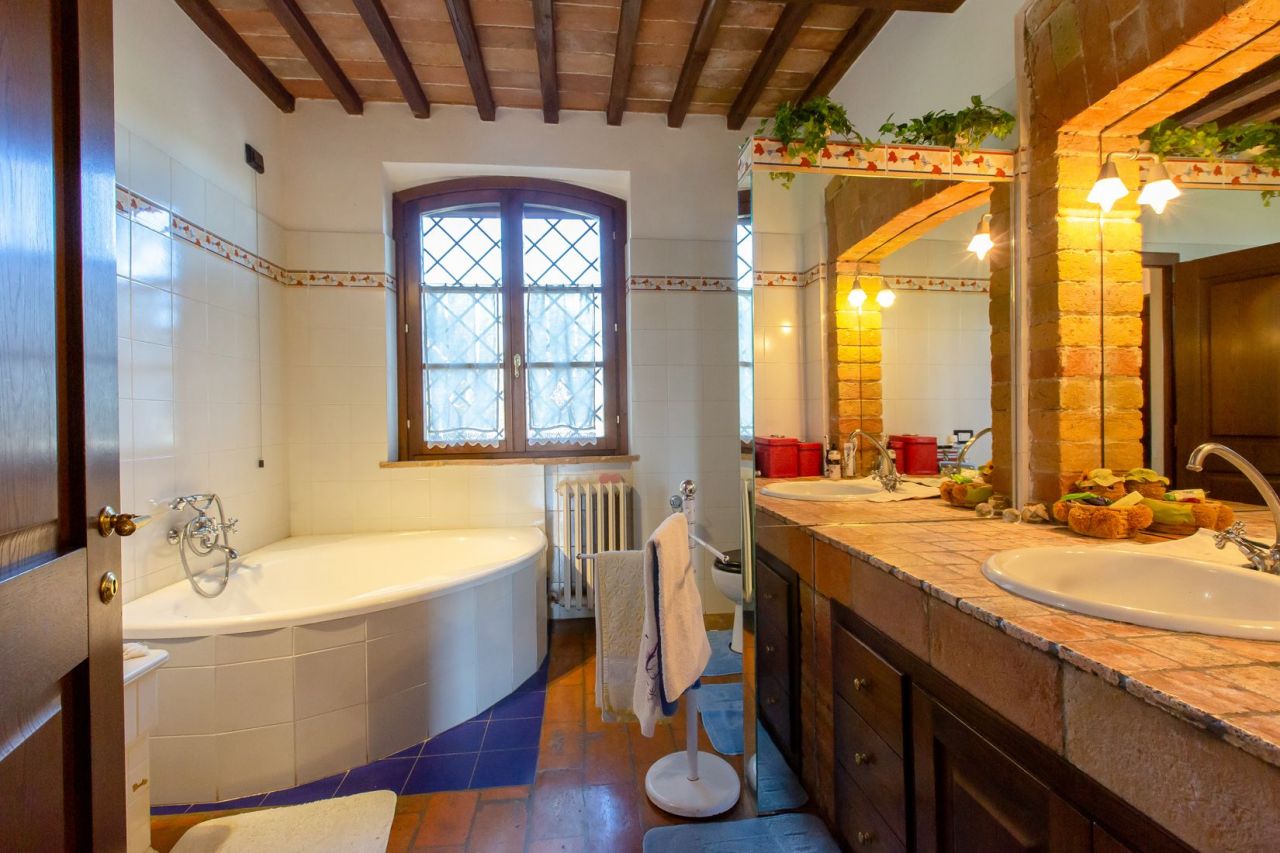 Дом в Кастильоне-дель-Лаго, Италия, 290.6 м² - фото 17