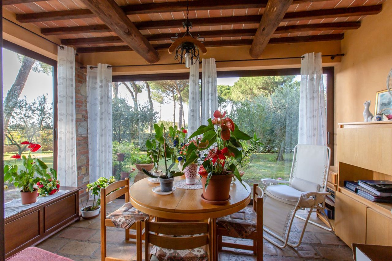 Дом в Кастильоне-дель-Лаго, Италия, 290.6 м² - фото 10