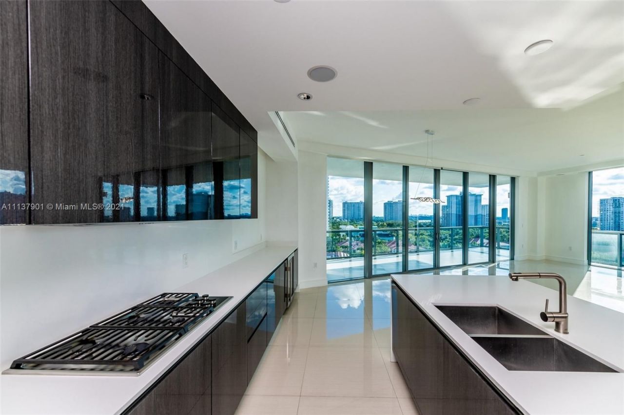 Квартира в Майами, США, 200 м² - фото 6