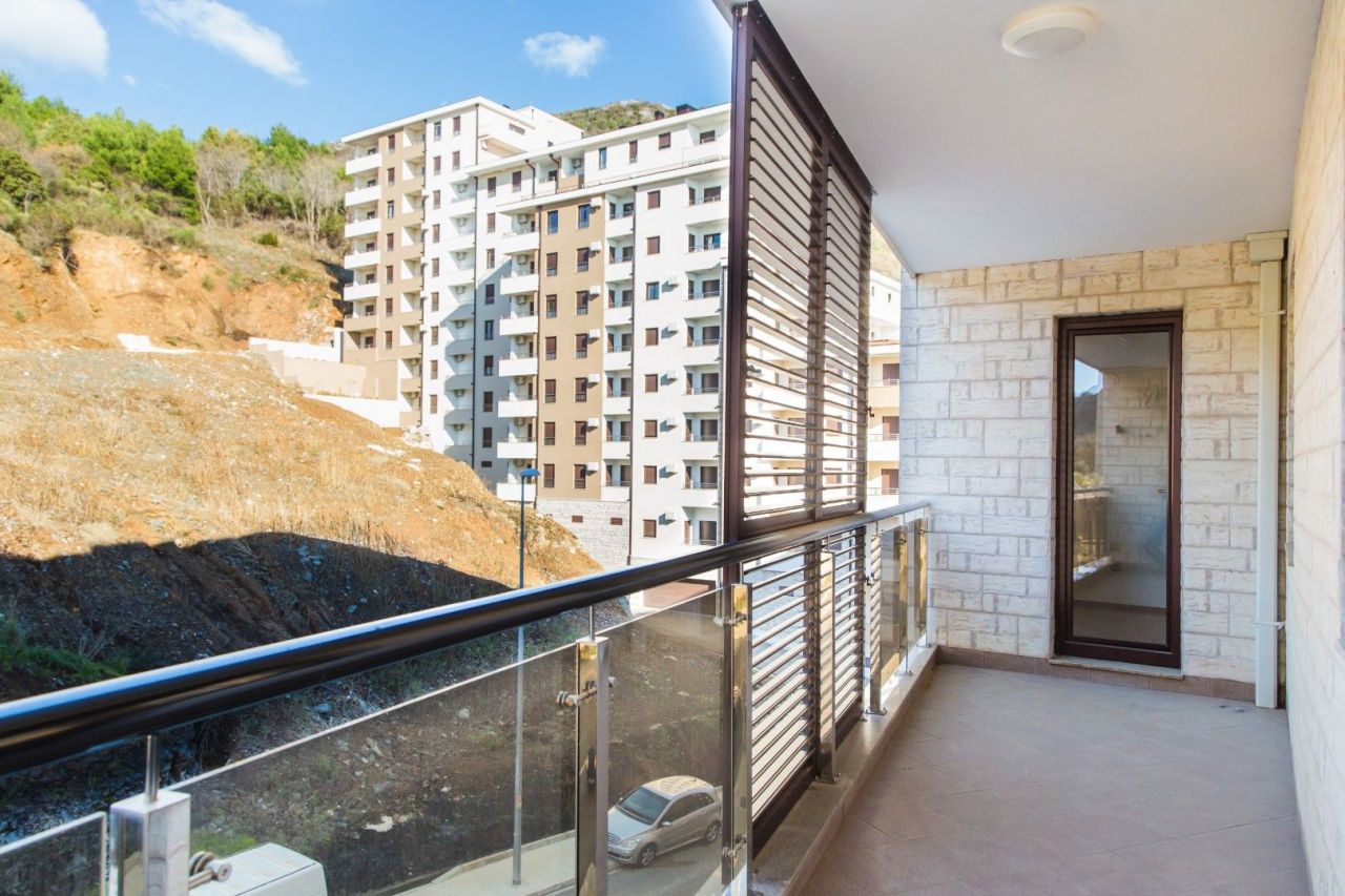 Квартира в Бечичи, Черногория, 88 м² - фото 8