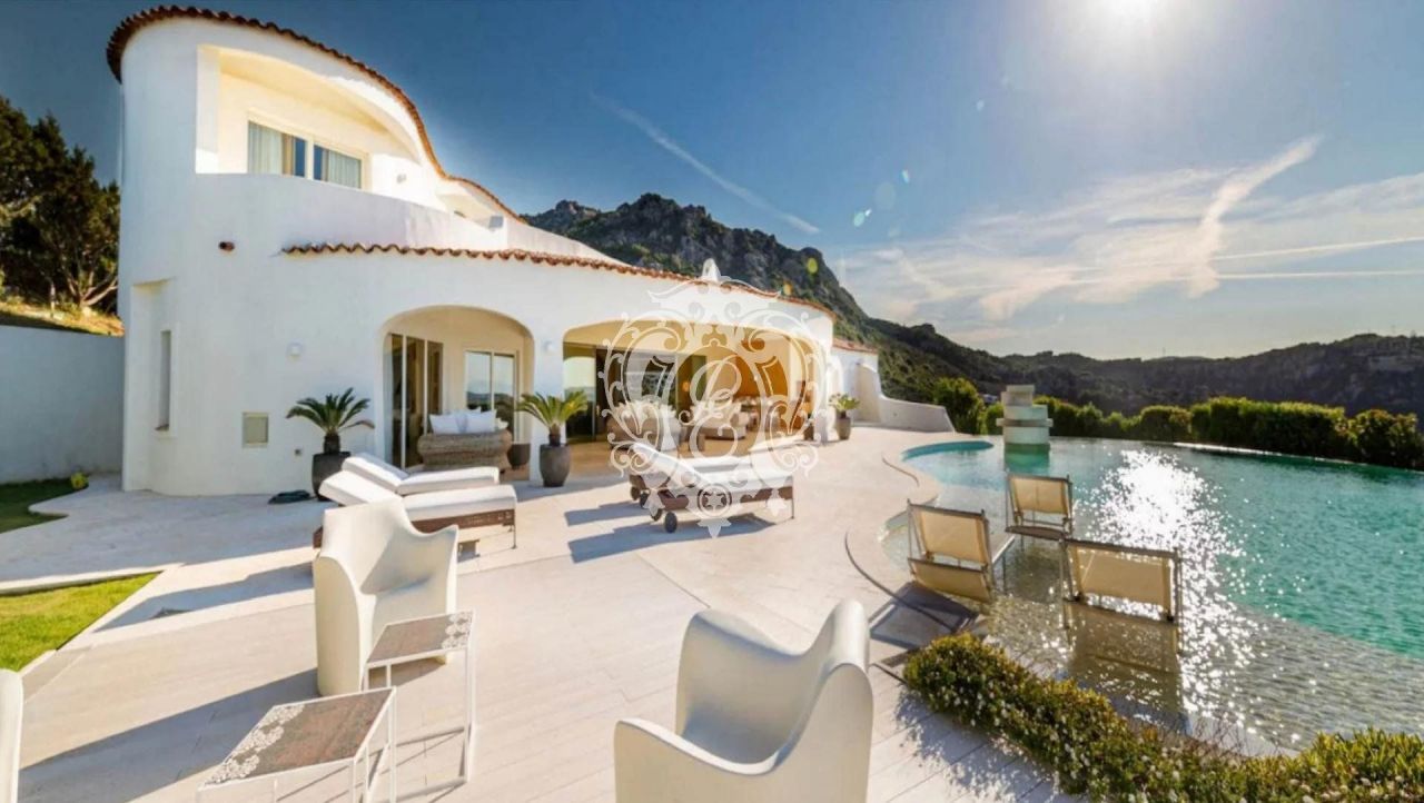 Вилла в Арцакене, Италия, 900 м² - фото 5