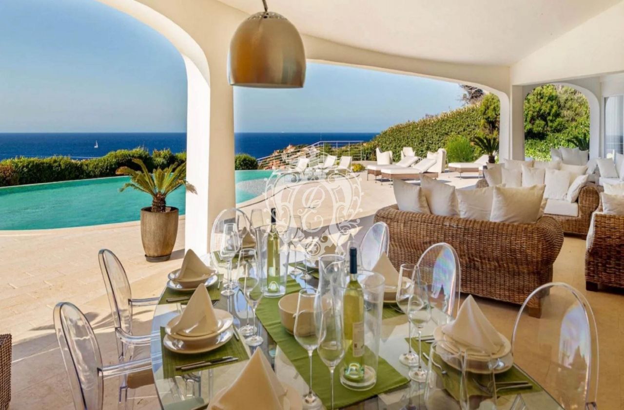 Вилла в Арцакене, Италия, 900 м² - фото 10