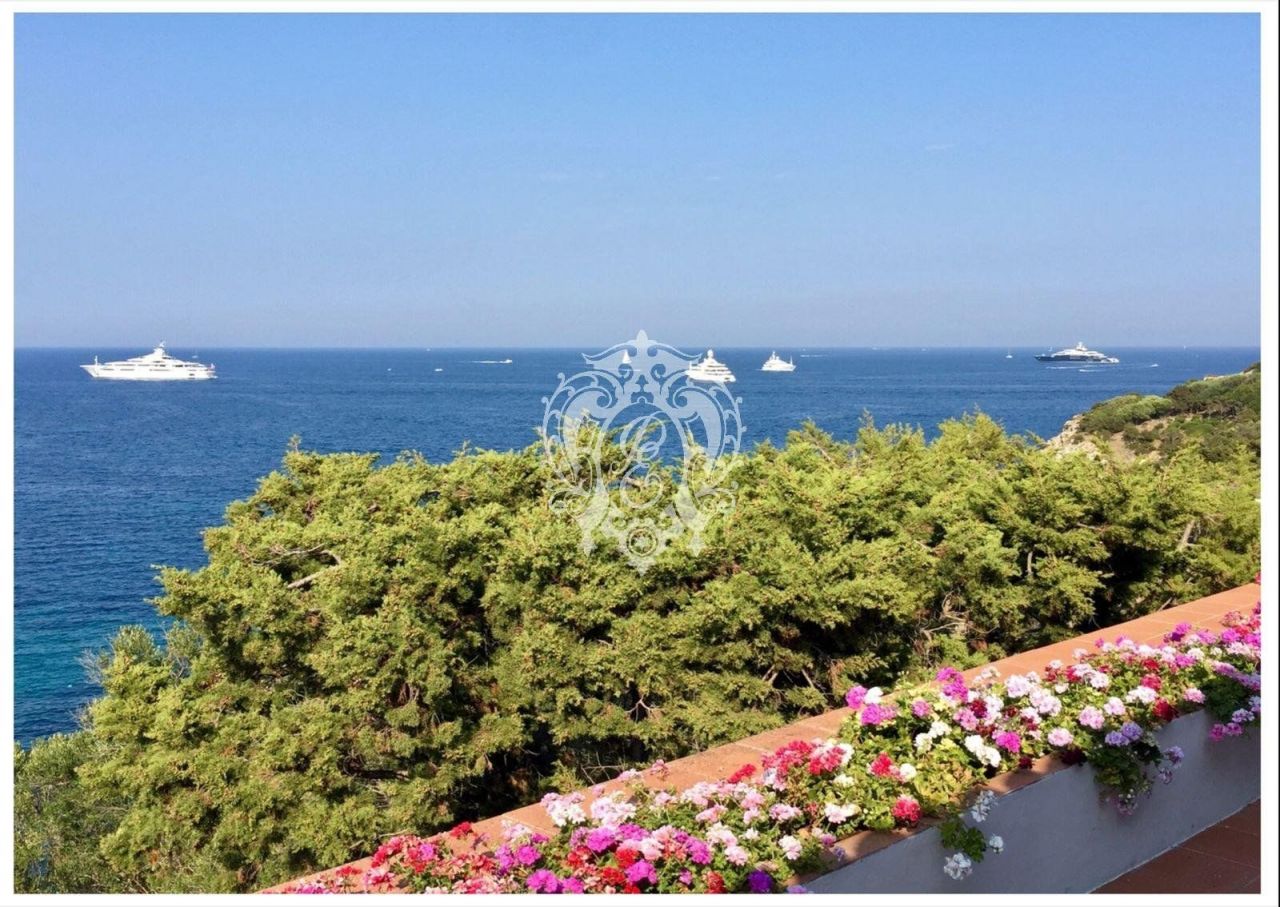 Вилла в Ольбии, Италия, 400 м² - фото 19