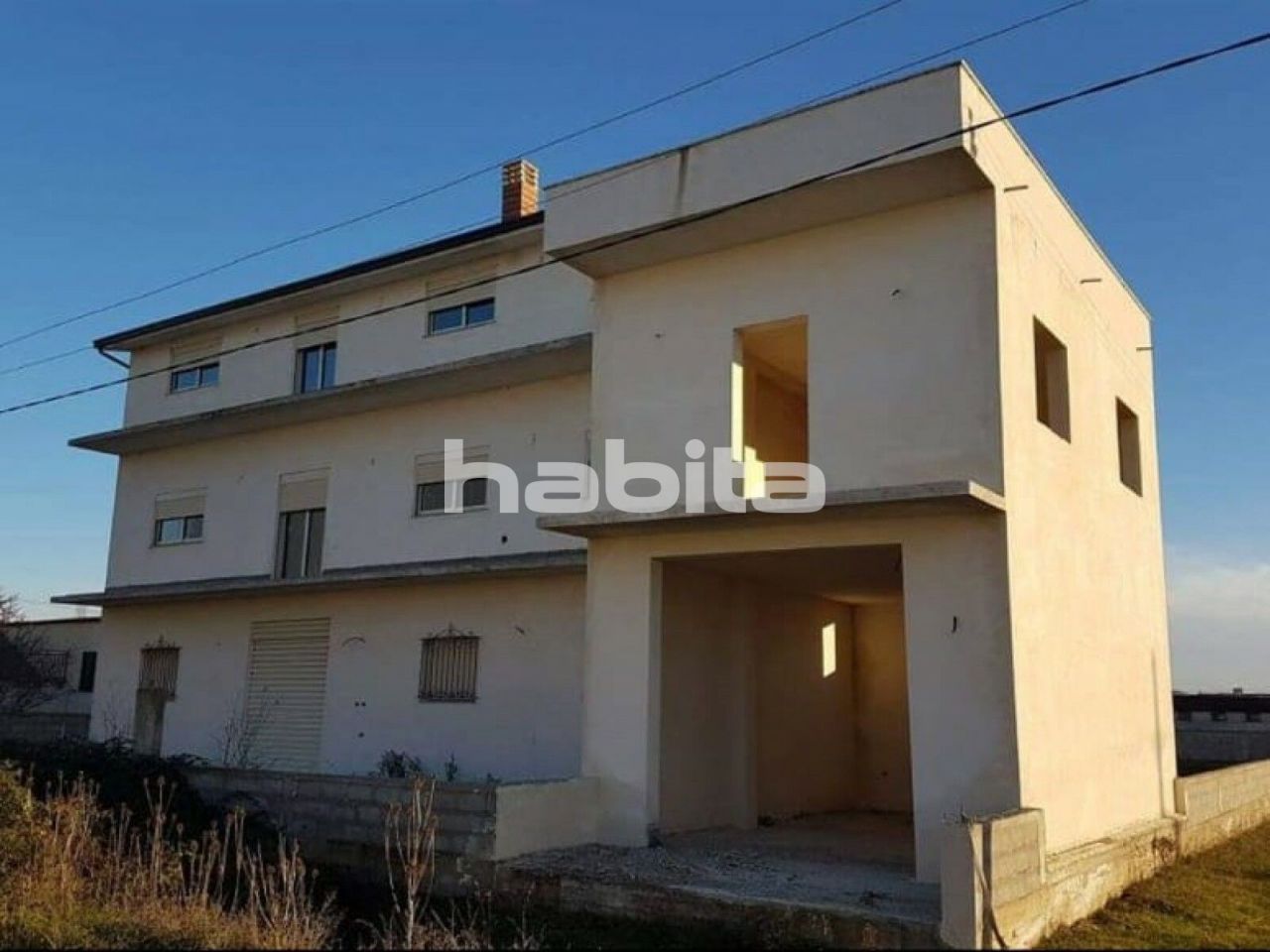 Дом в Дурресе, Албания, 525 м2 - фото 1