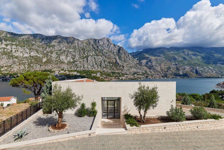 Вилла в Прчани, Черногория, 373 м² - фото 9