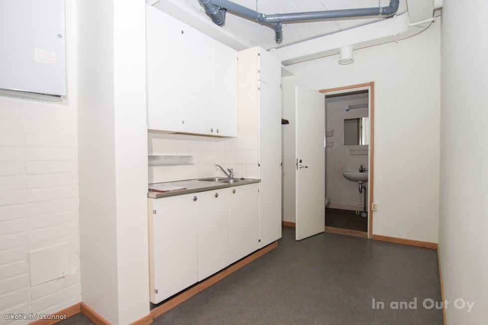 Магазин в Иматре, Финляндия, 195 м² - фото 6