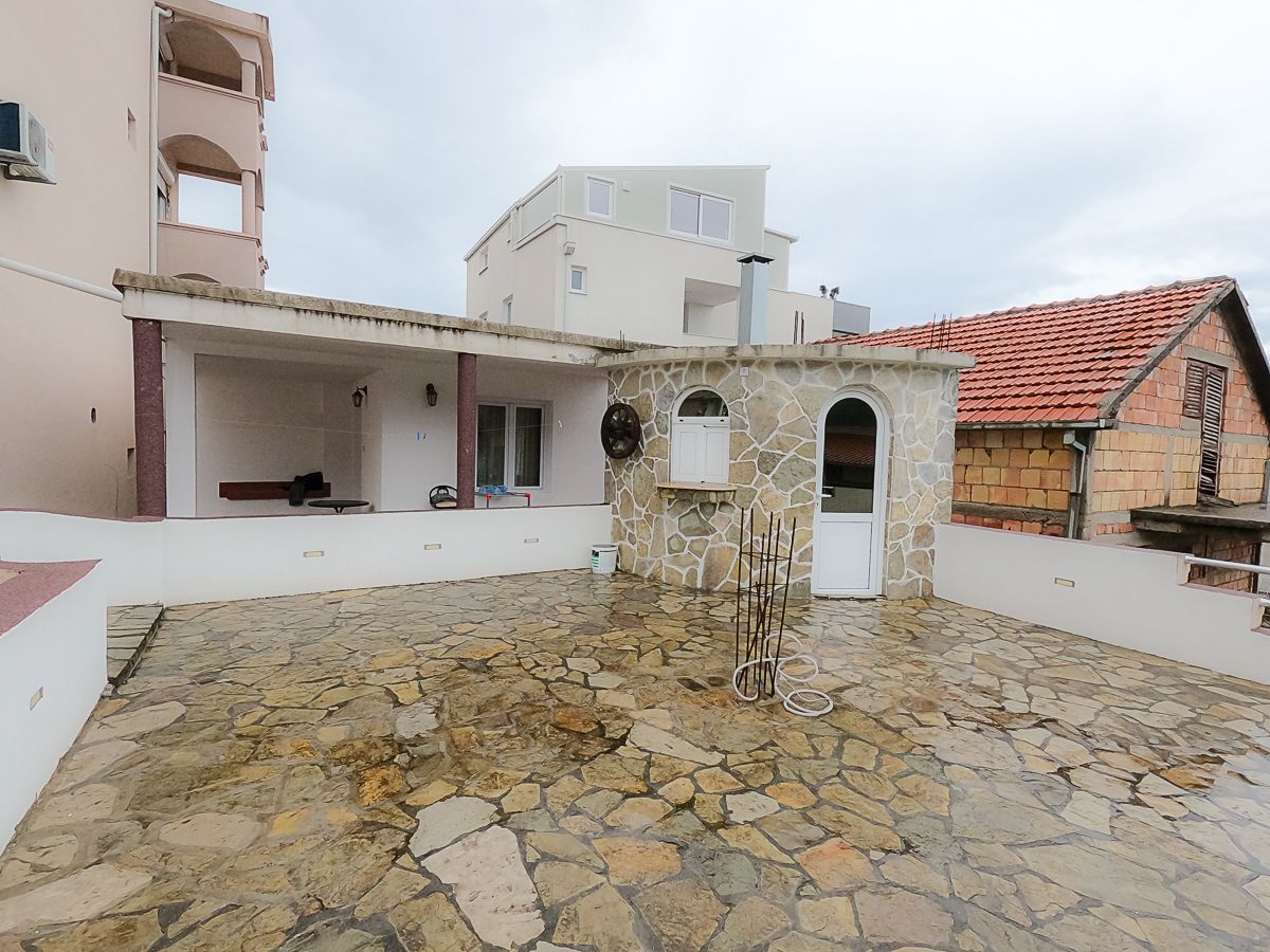 Отель, гостиница в Добра Воде, Черногория, 970 м² - фото 12