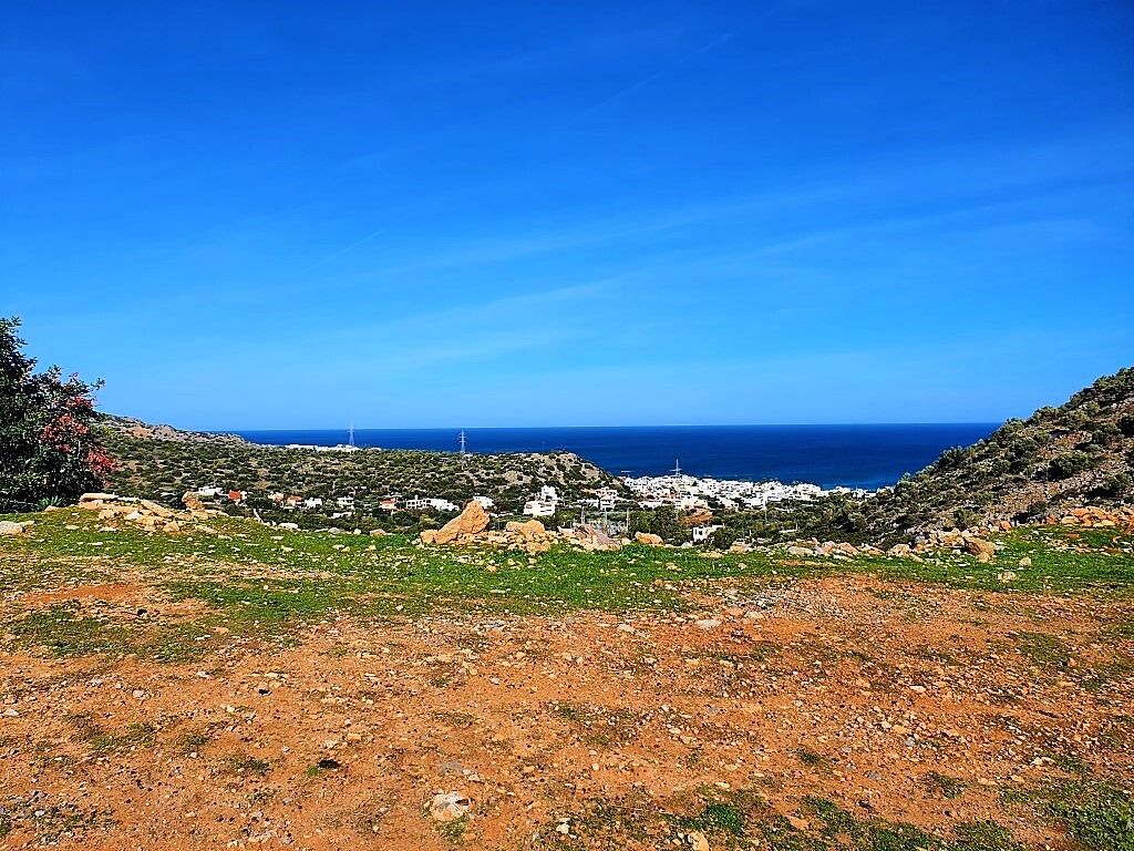 Земля в Малье, Греция, 6 000 м2 - фото 1