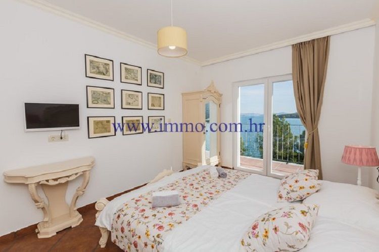 Вилла в Трогире, Хорватия, 247 м² - фото 6