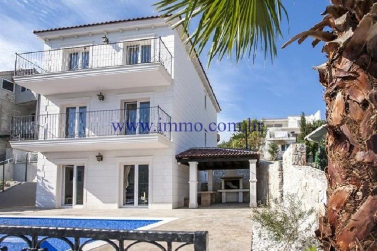 Вилла в Трогире, Хорватия, 247 м² - фото 13