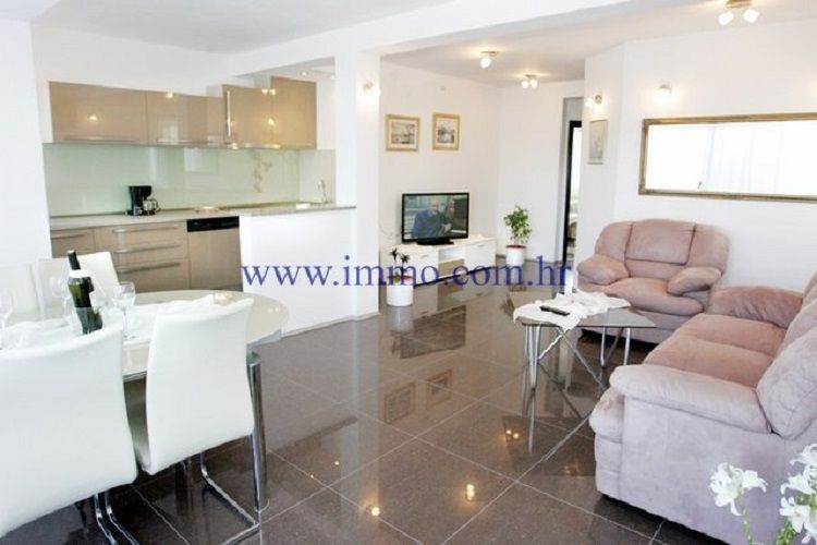 Вилла в Трогире, Хорватия, 260 м² - фото 7