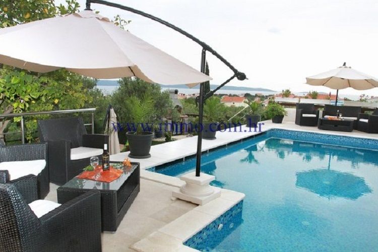 Вилла в Трогире, Хорватия, 260 м² - фото 15