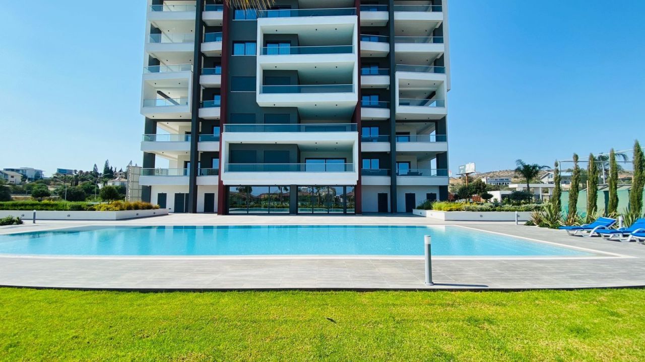 Апартаменты в Лимасоле, Кипр, 190 м2 - фото 1