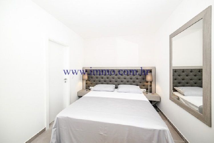 Вилла в Трогире, Хорватия, 363 м² - фото 7