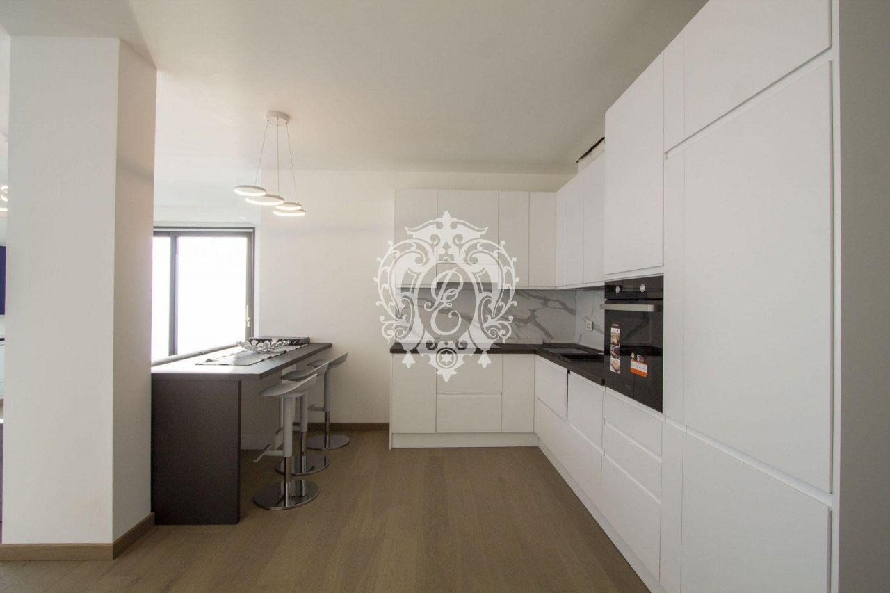 Квартира в Карате-Урио, Италия, 160 м² - фото 15