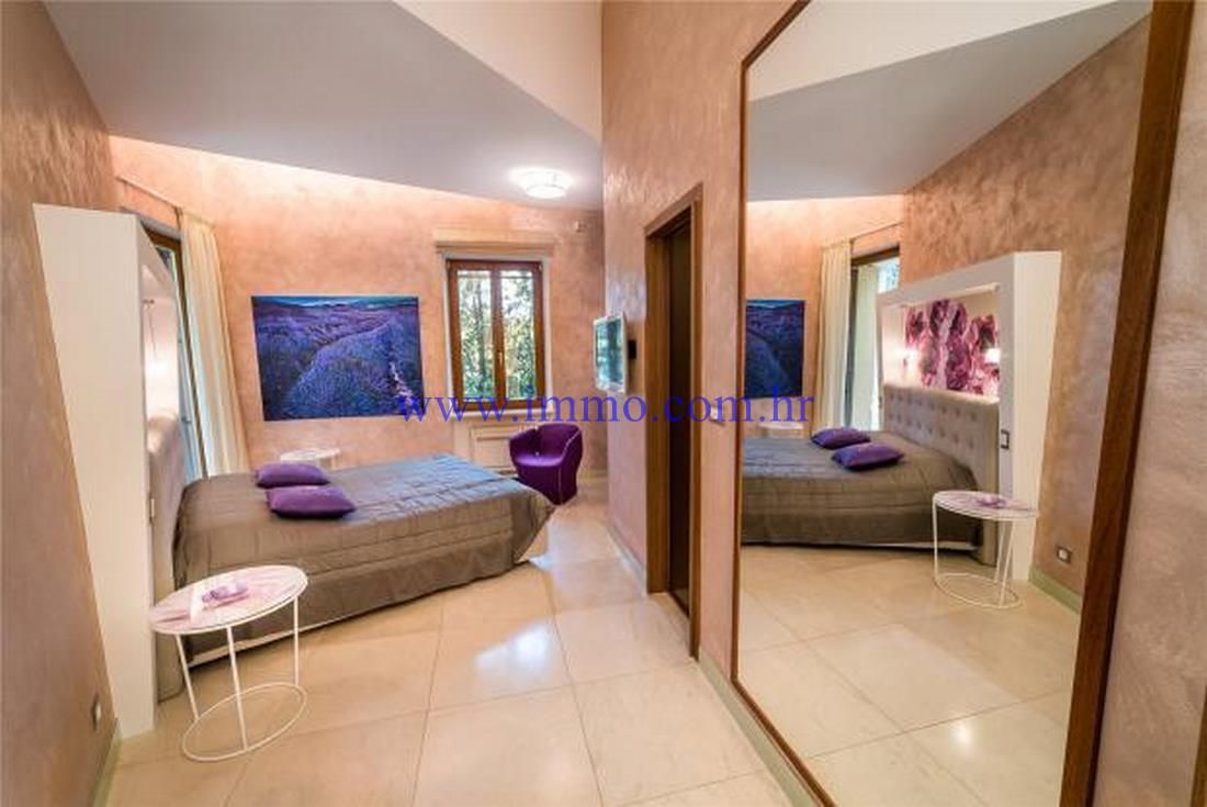 Вилла на острове Брач, Хорватия, 576 м² - фото 10