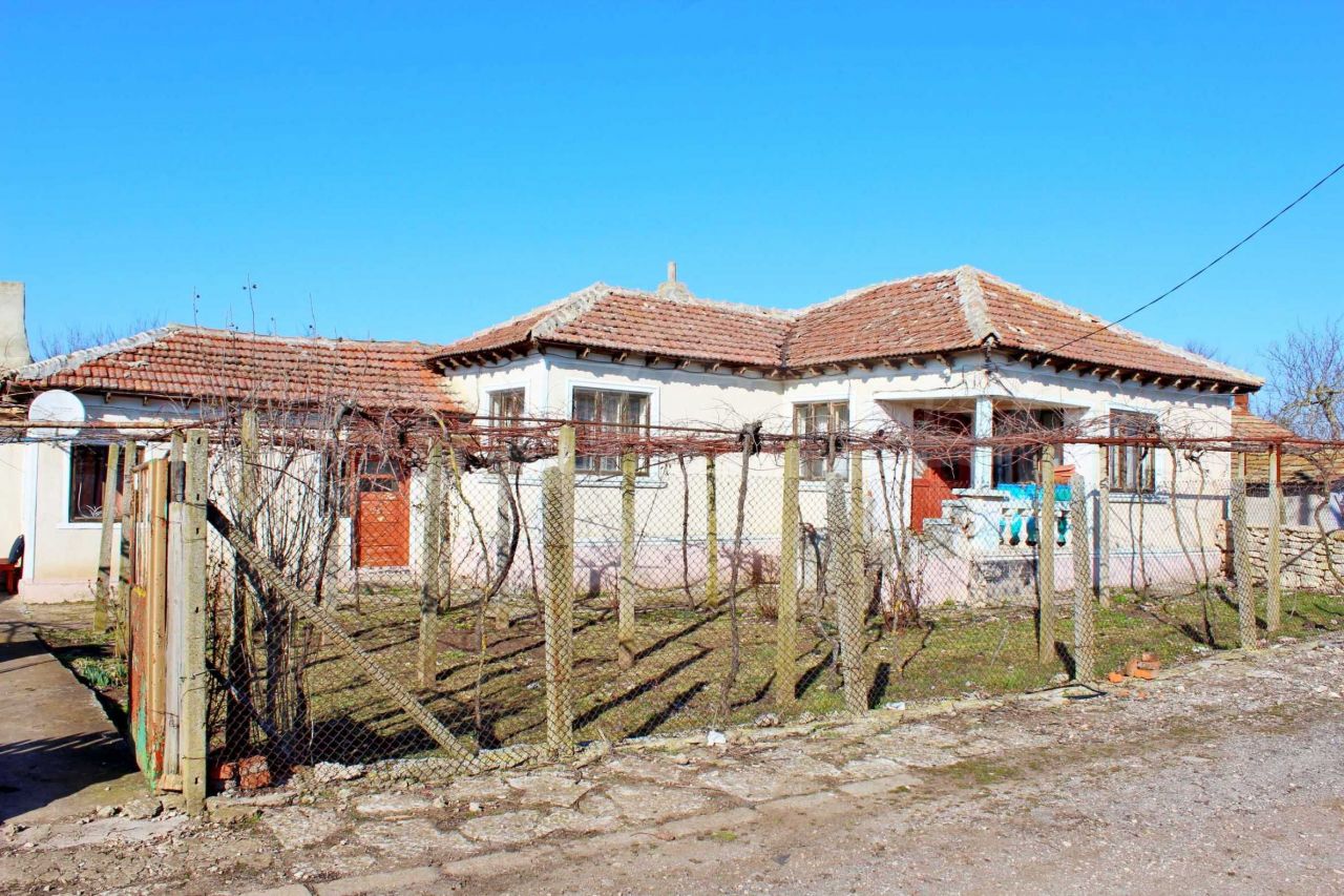Дом в Каварне, Болгария, 90 м2 - фото 1