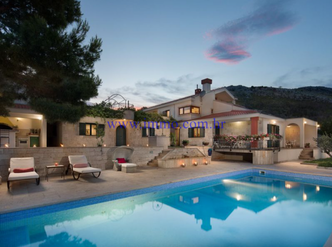 Вилла в Трогире, Хорватия, 690 м² - фото 18