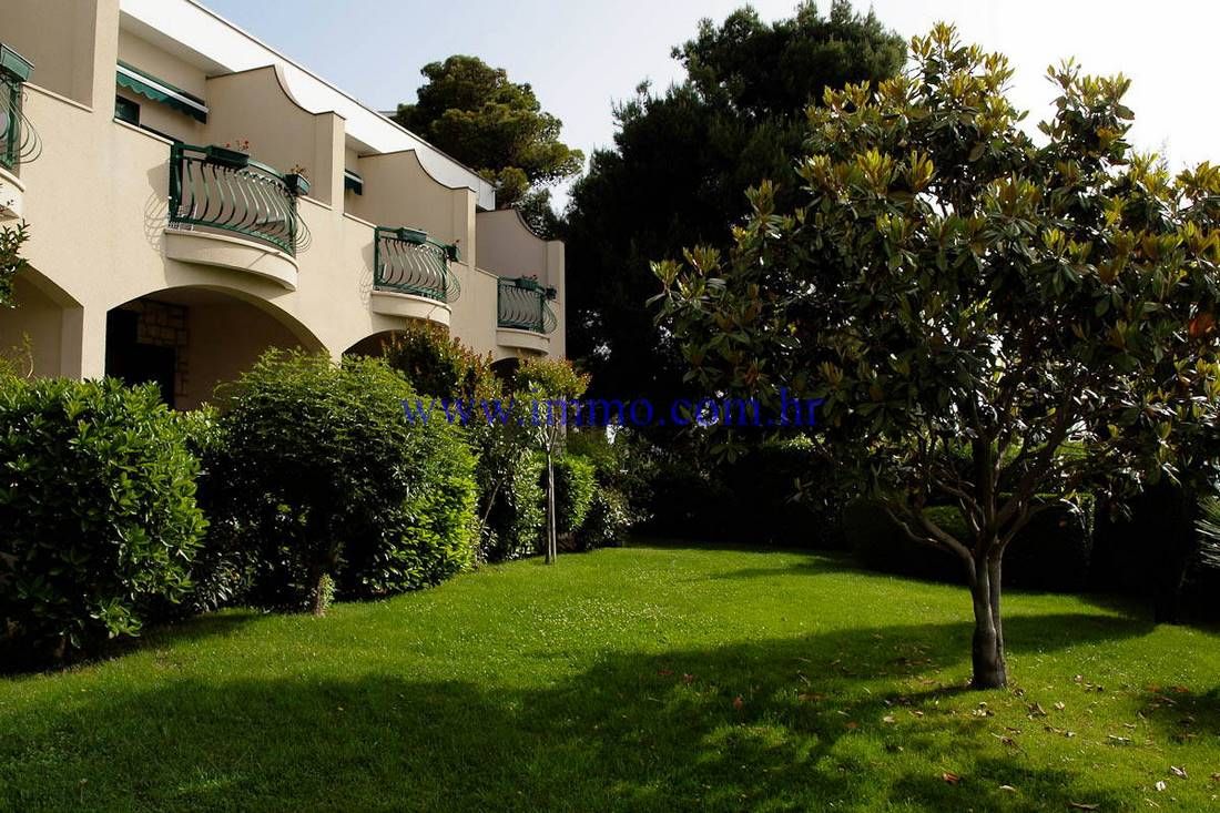 Отель, гостиница в Шибенике, Хорватия, 2 079 м² - фото 18