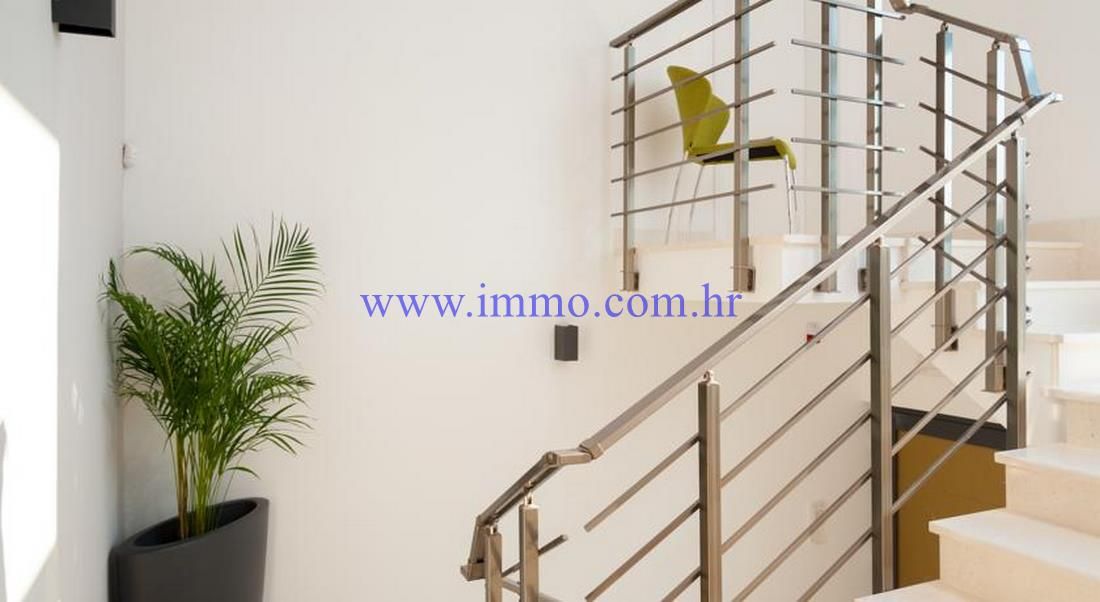 Вилла в Трогире, Хорватия, 250 м² - фото 5