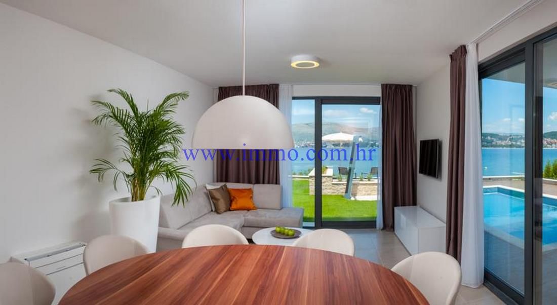 Вилла в Трогире, Хорватия, 250 м² - фото 2