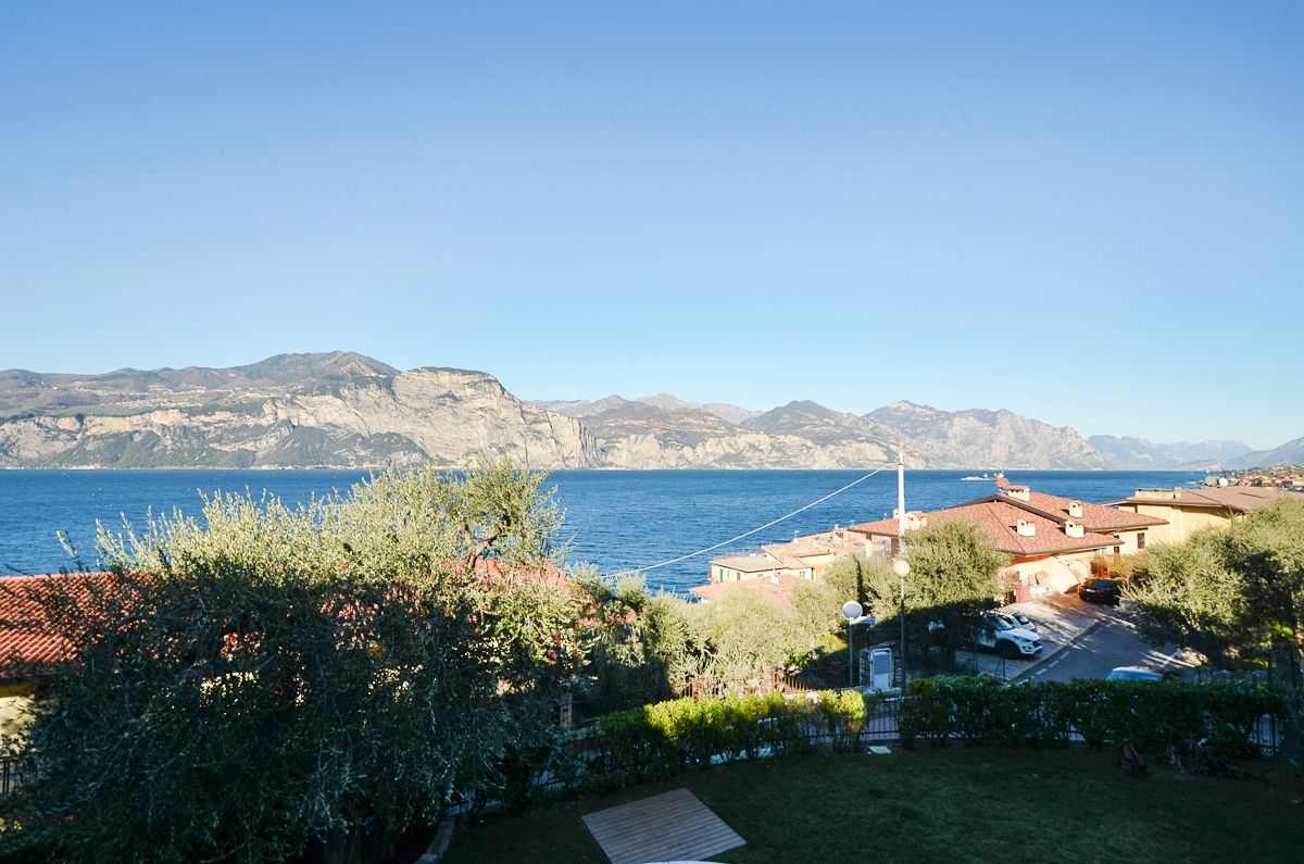 Вилла у озера Гарда, Италия, 185 м² - фото 4